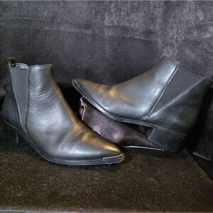 Marc Fisher Womens 8.5